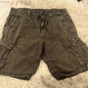 American eagle cargo shorts men’s